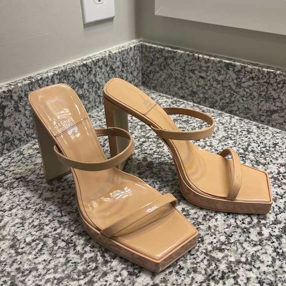 Jeffrey Campbell Hustler Heels - Picture 1 of 7